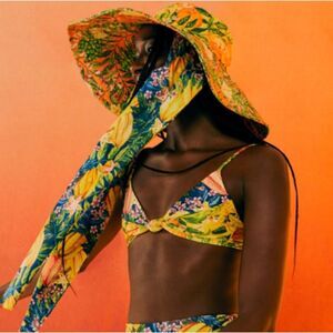 🌼 FINAL PRICE Farm Rio Caipirinha Bikini Top